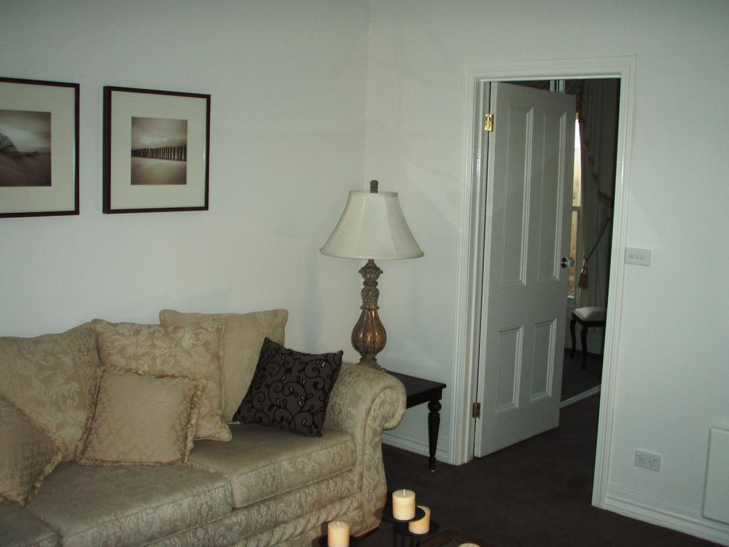 Jamieson Cottage วอร์นามบูล ภายนอก รูปภาพ